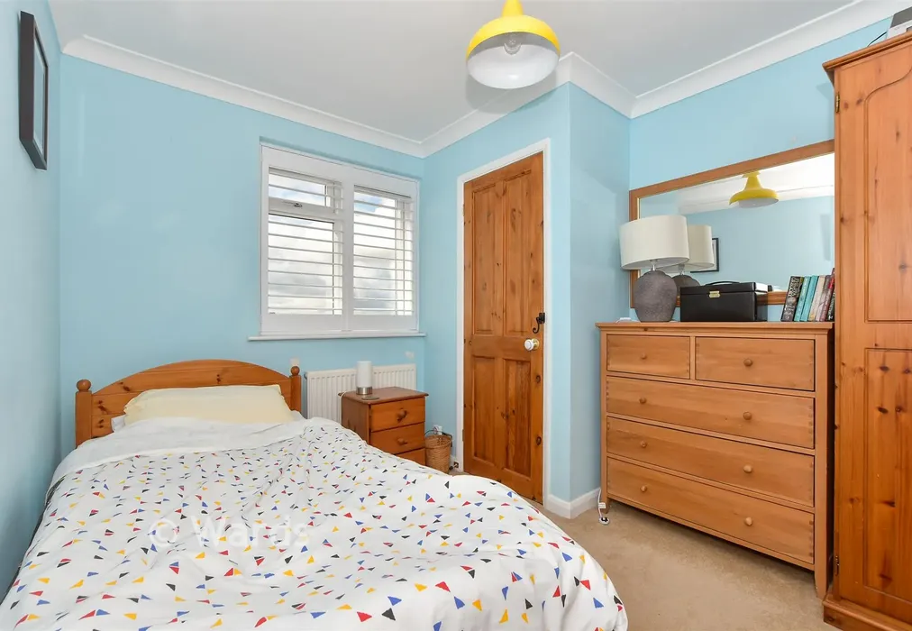 Bedroom 3 - Bankfields, Headcorn, Ashford, Kent - Wards of Kent