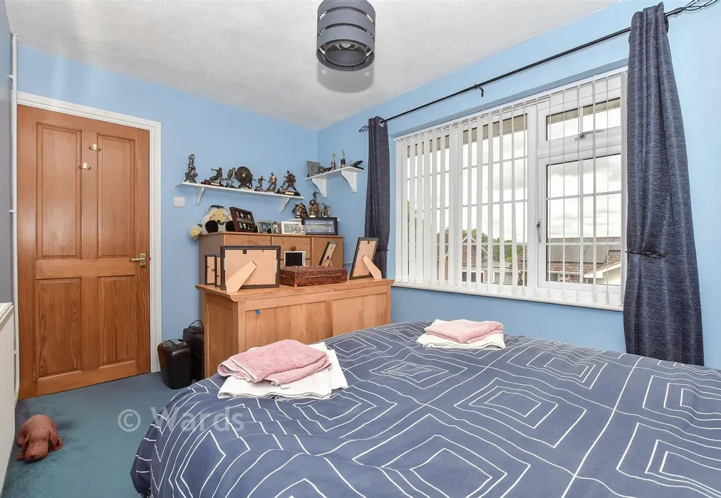 Bedroom 2 - St. Andrew's Gardens, Shepherdswell, Kent - Wards of Kent
