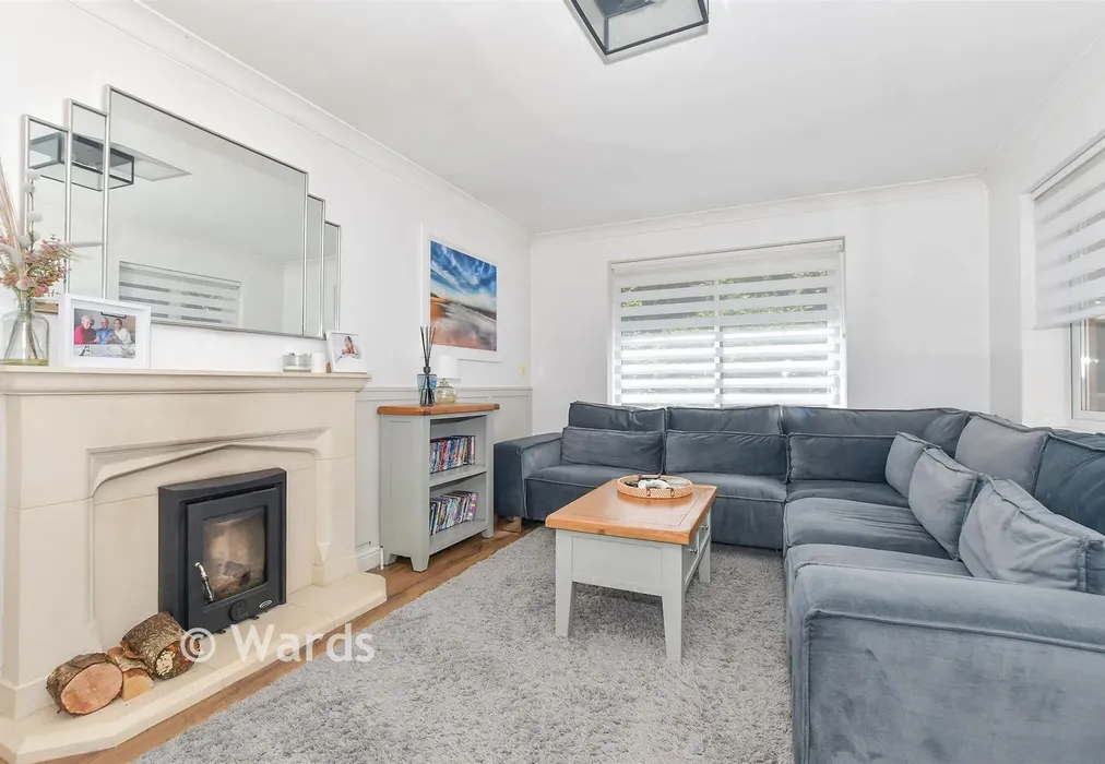Lounge - Forest Avenue, Ashford, Kent - Wards of Kent