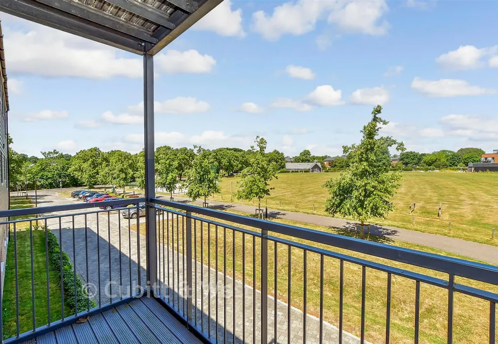 Balcony / Terrace - Boundary Lane, Chichester, West Sussex - Wards of Kent