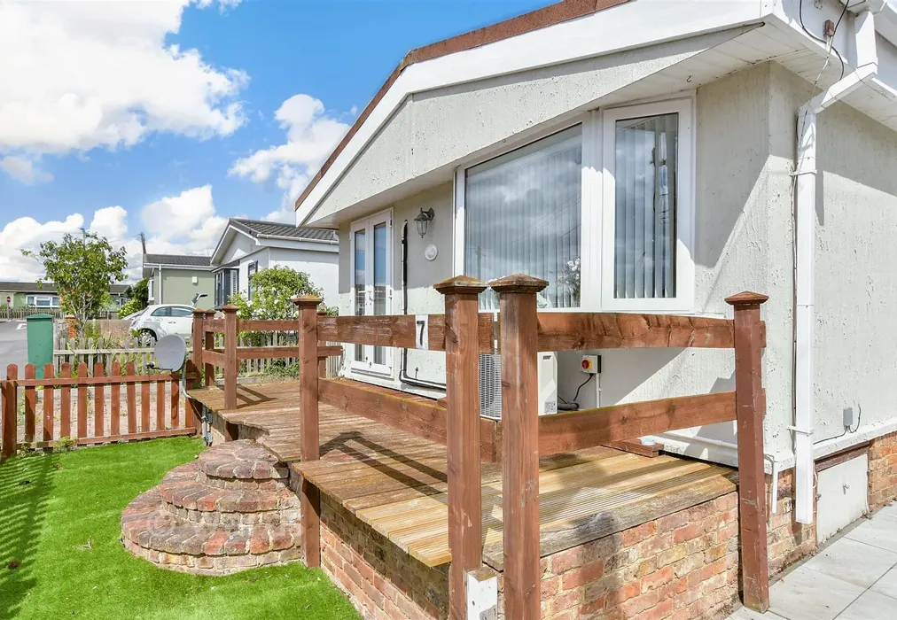 External Lifestyle Photograph - Vicarage Lane, Hoo, Rochester, Kent - Wards of Kent
