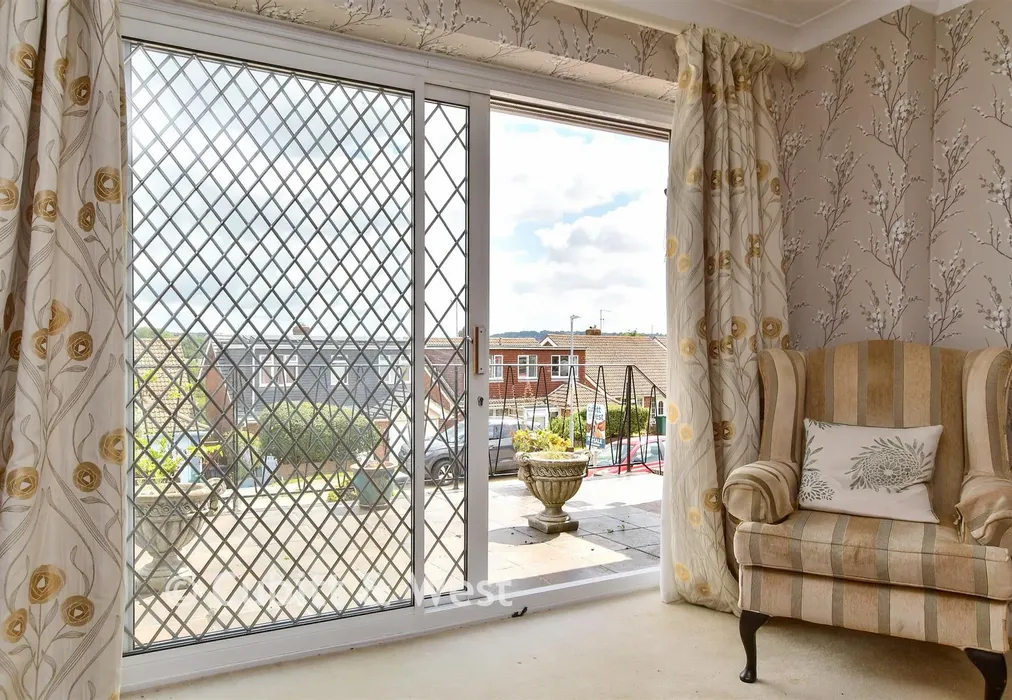 Internal Lifestyle Photograph - Westdene Drive, Brighton, East Sussex - Wards of Kent
