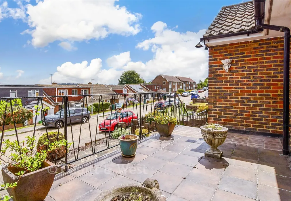 Patio / Decking - Westdene Drive, Brighton, East Sussex - Wards of Kent