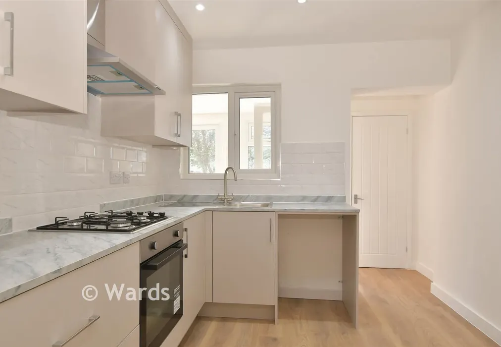 Kitchen - Stonebridge Road, Northfleet, Kent - Wards of Kent