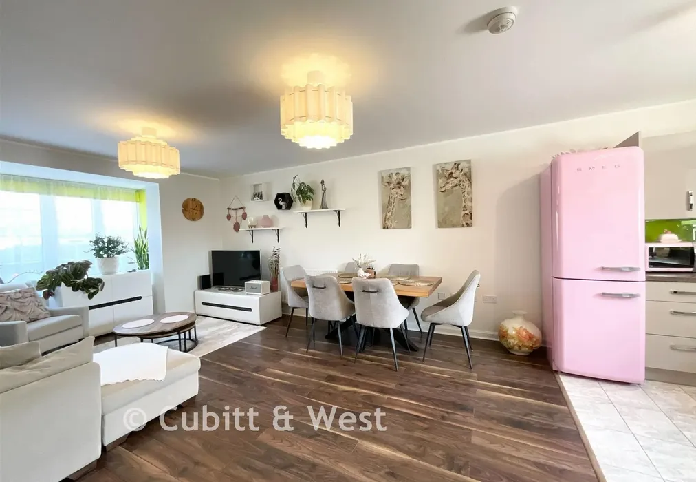 Lounge - Tagalie Square, Worthing, West Sussex - Wards of Kent
