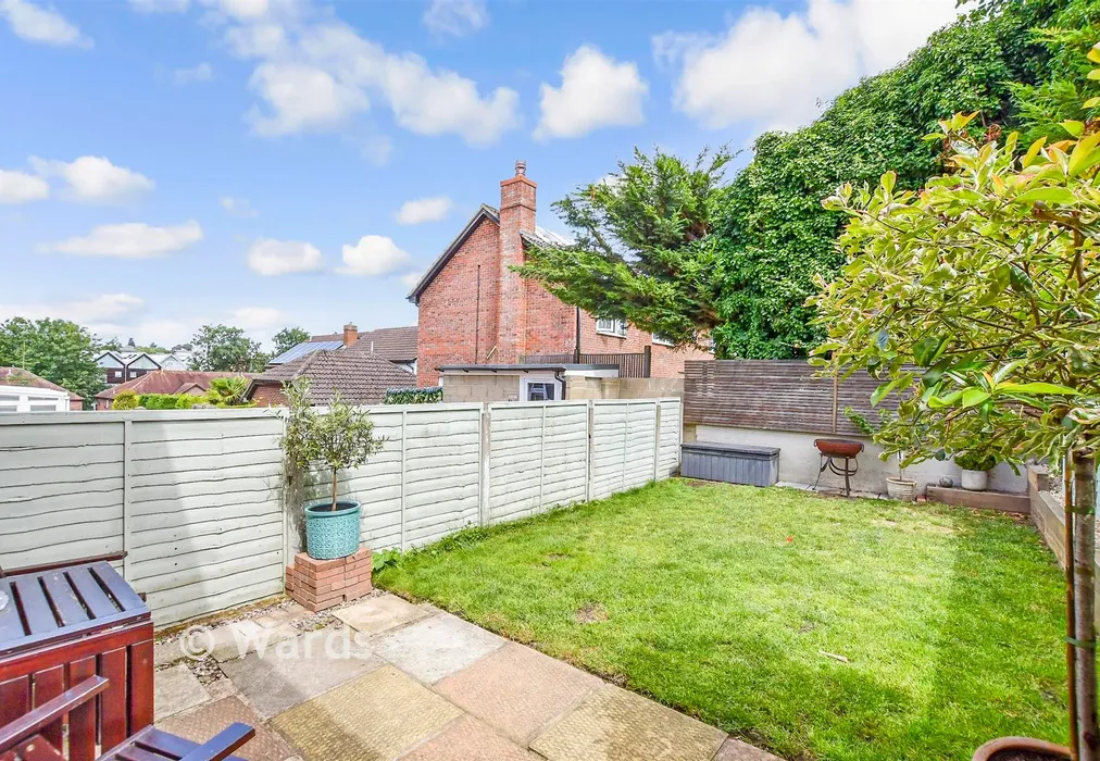 Rear Garden - Underwood Close, Maidstone, Kent - Wards of Kent