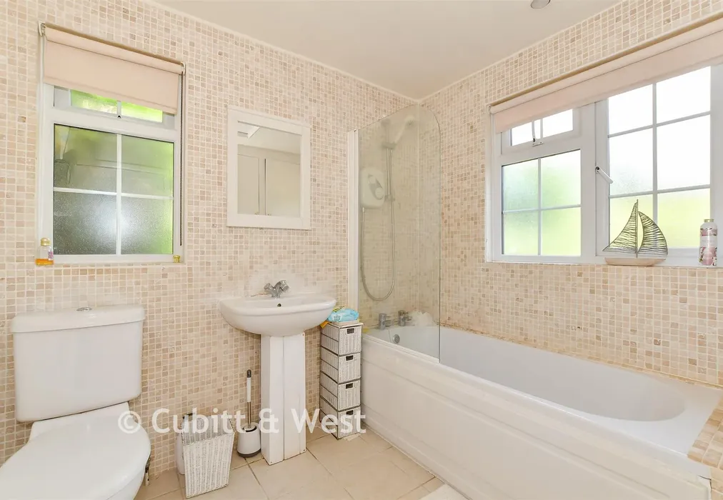 Bathroom - Lower Street, Pulborough, West Sussex - Wards of Kent