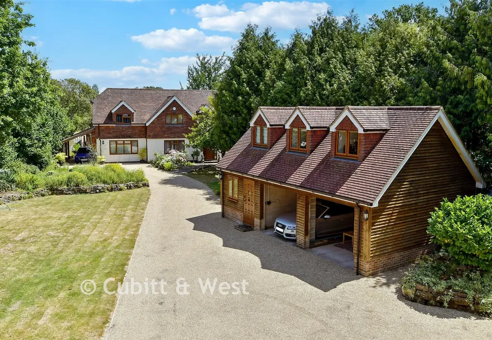 Front External (Web) - Stall House Lane, North Heath, Pulborough, West Sussex - Wards of Kent