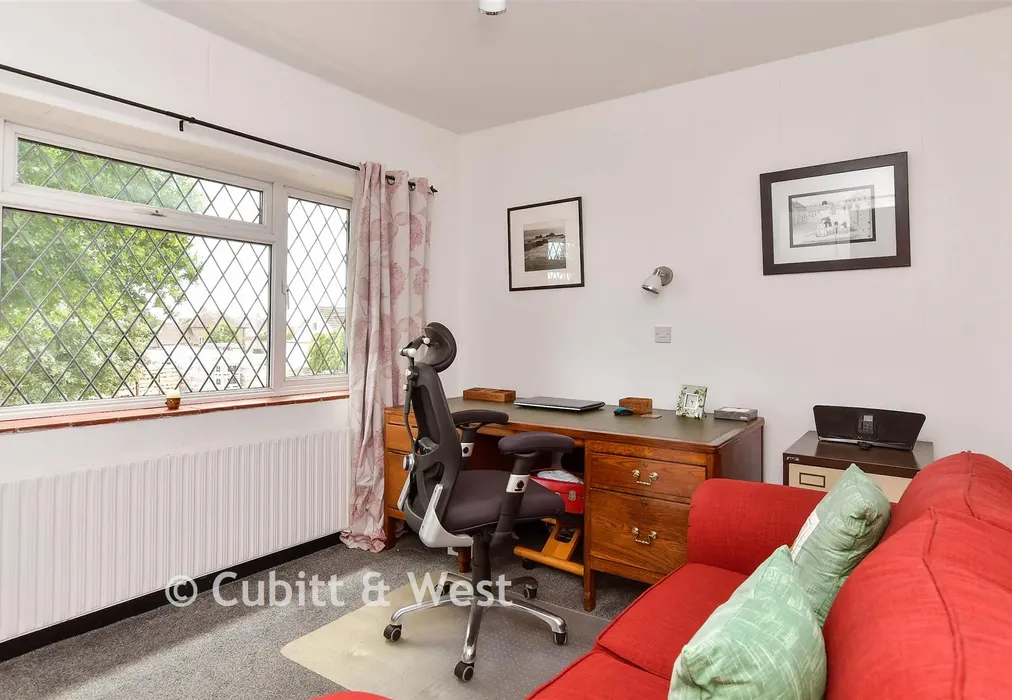 Bedroom 3 - Brook Lane, Ferring, West Sussex - Wards of Kent
