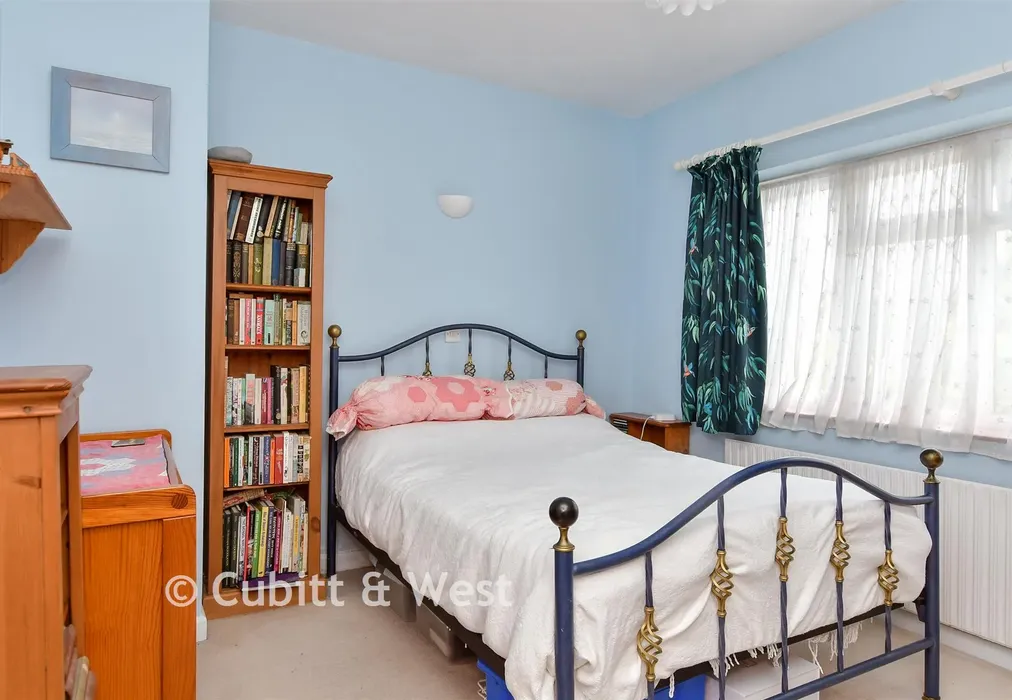 Bedroom 2 - Brook Lane, Ferring, West Sussex - Wards of Kent
