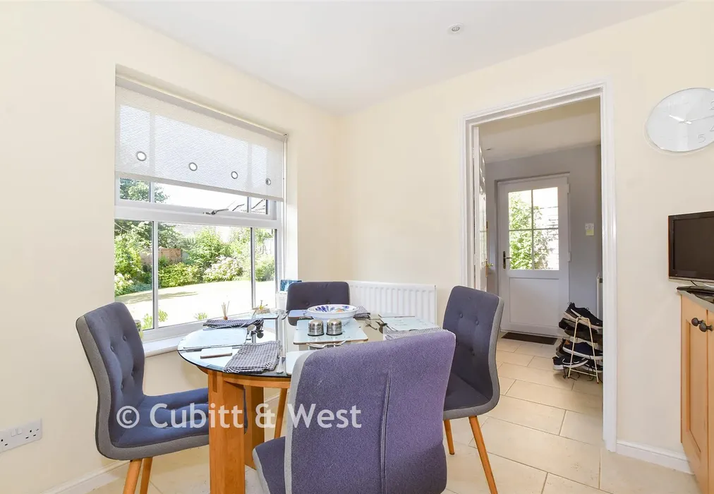 Breakfast Area - Masons Way, Pulborough, West Sussex - Wards of Kent