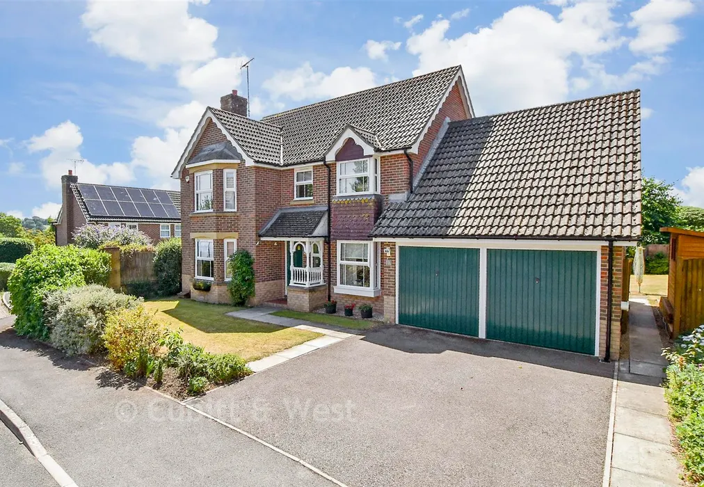 External (Web) - Masons Way, Pulborough, West Sussex - Wards of Kent