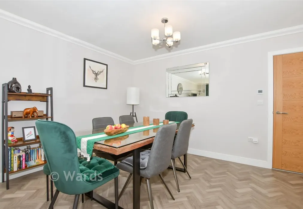 Lounge/Diner - Mulberry Place, Maidstone, Kent - Wards of Kent