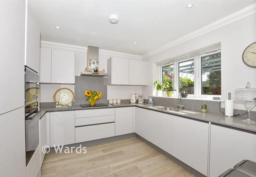 Kitchen - Mulberry Place, Maidstone, Kent - Wards of Kent