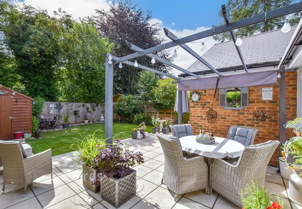 Patio / Decking - Mulberry Place, Maidstone, Kent - Wards of Kent