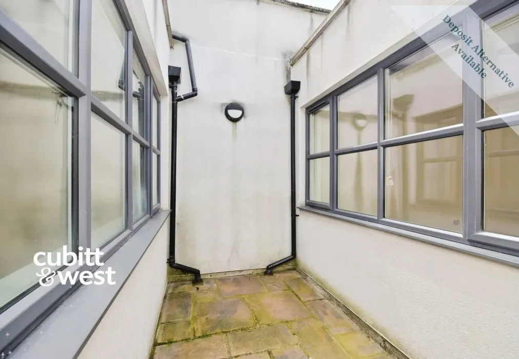 user_edited_photo... - Haling Down Passage, South Croydon CR2 - Wards of Kent