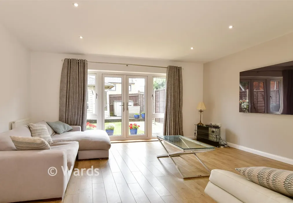 Lounge - The Fort, Rochester, Kent - Wards of Kent