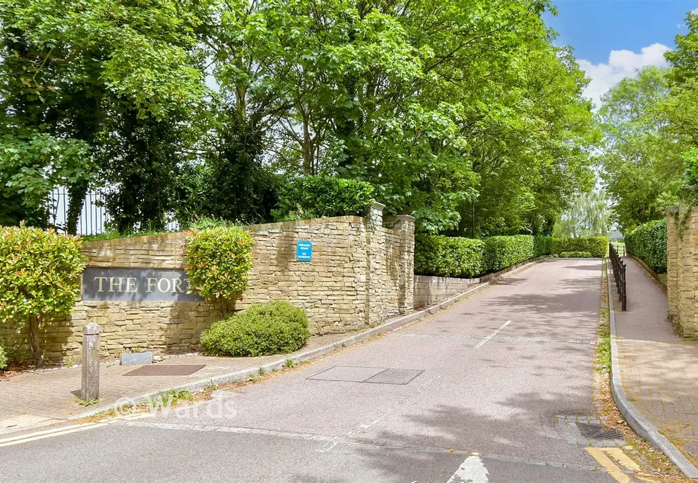 Surrounding Area - The Fort, Rochester, Kent - Wards of Kent