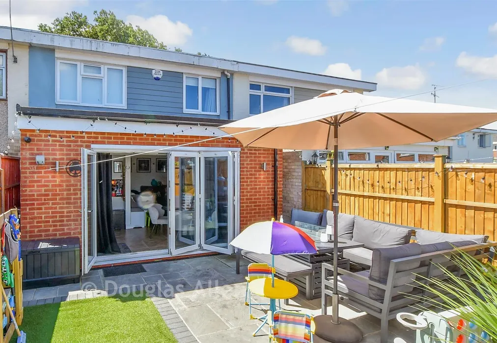 Rear Elevation - Ruskin Path, Wickford, Essex - Wards of Kent