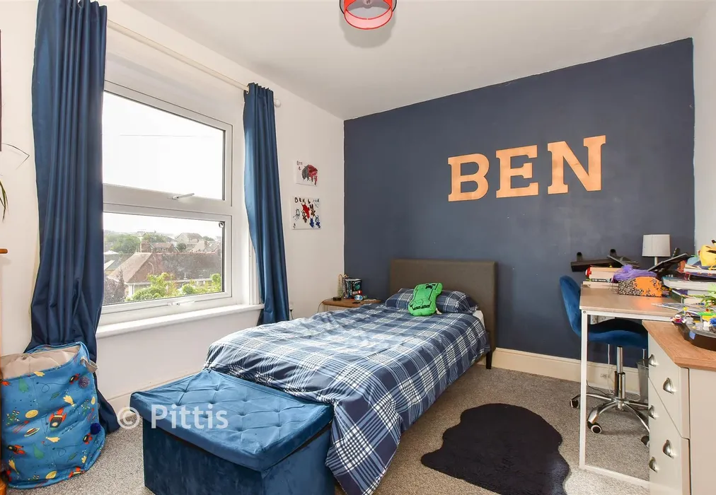 Bedroom 3 - St. Paul's Crescent, Shanklin, Isle of Wight - Wards of Kent