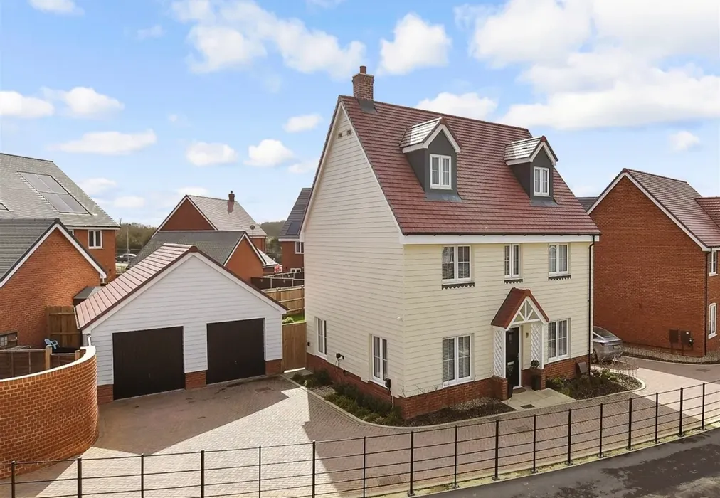 External - Campion Avenue Herne Bay CT6 - Wards of Kent