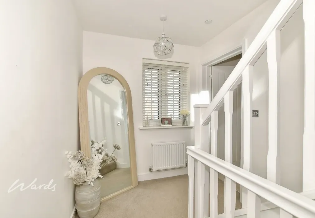 Hallway - Campion Avenue Herne Bay CT6 - Wards of Kent