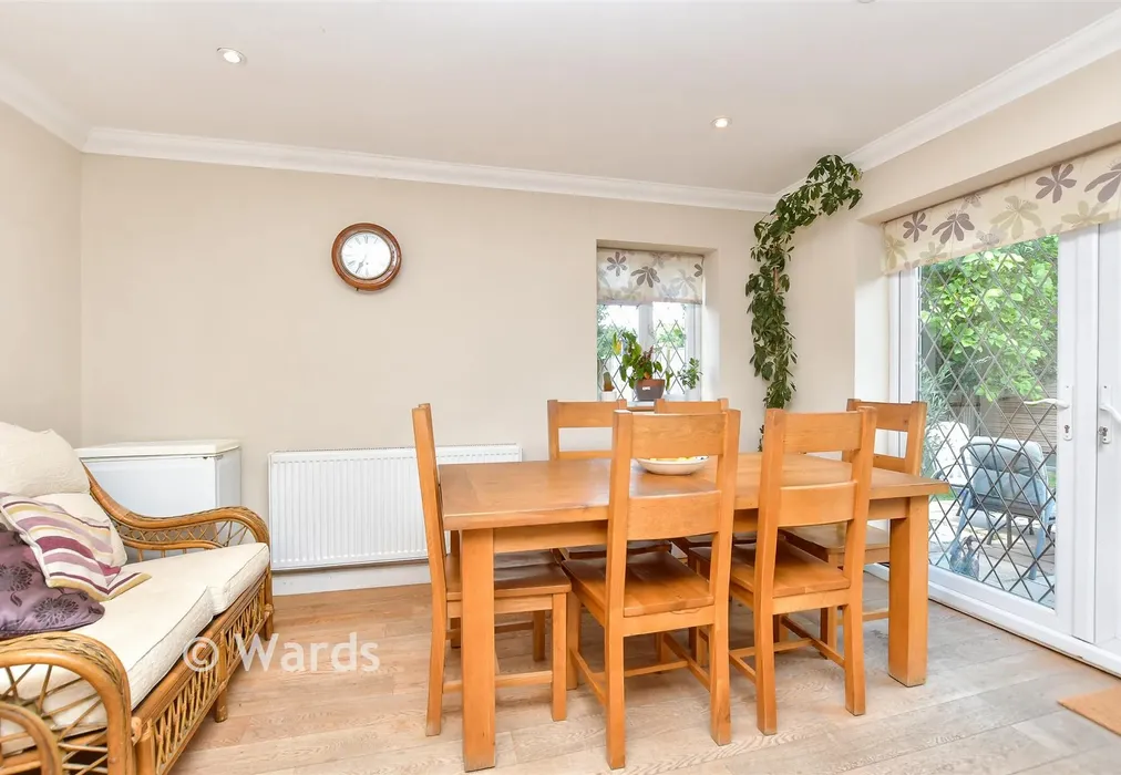 Kitchen/Diner - Lower Hartlip Road, Hartlip, Sittingbourne, Kent - Wards of Kent