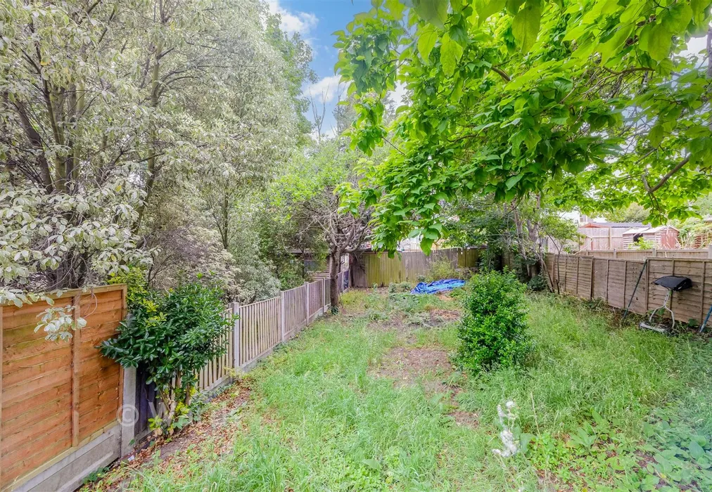 Rear Garden - Downbank Avenue, Bexleyheath, Kent - Wards of Kent