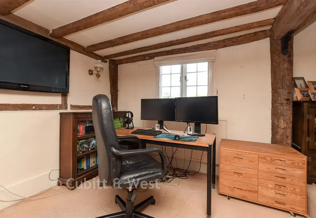 Sitting Area - Newchapel Road, Lingfield, Surrey - Wards of Kent