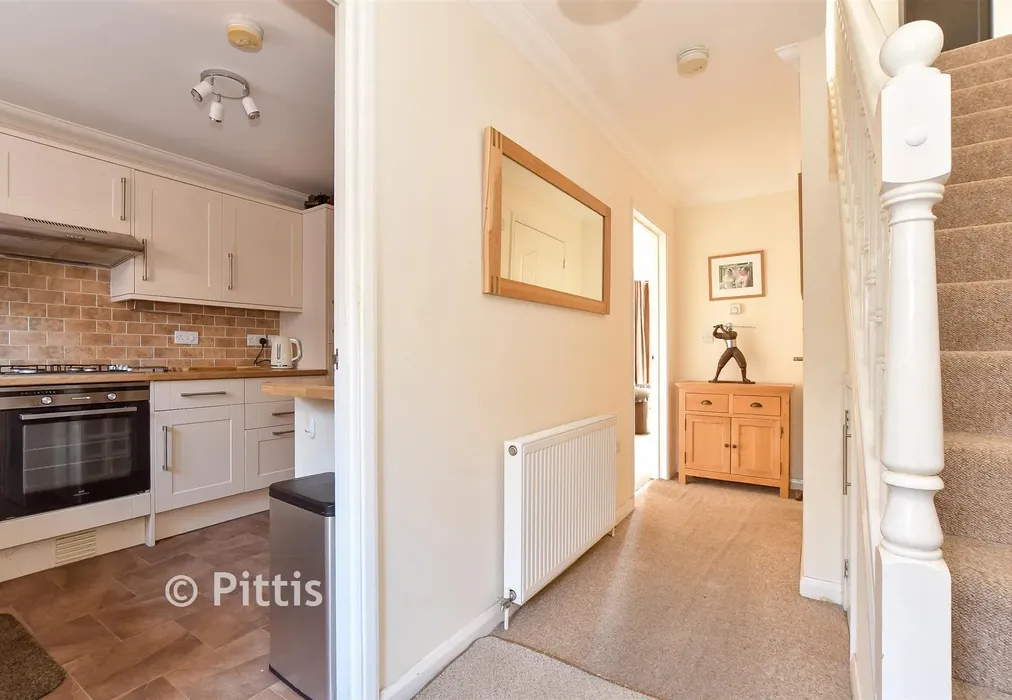 Internal Lifestyle Photograph - New Road, Brading, Sandown, Isle of Wight - Wards of Kent