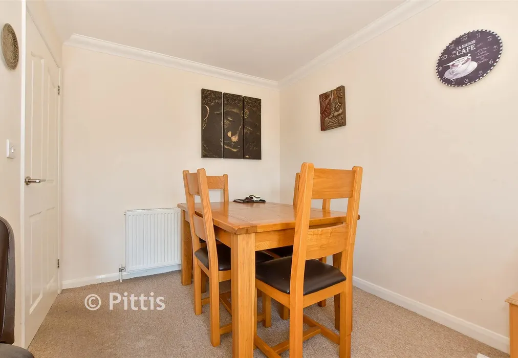 Lounge/Dining Room - New Road, Brading, Sandown, Isle of Wight - Wards of Kent