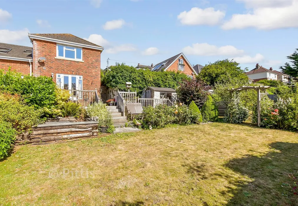 Rear Garden - New Road, Brading, Sandown, Isle of Wight - Wards of Kent