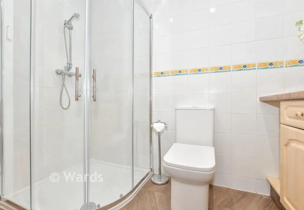 Shower Room - Cross Road, Birchington, Kent - Wards of Kent