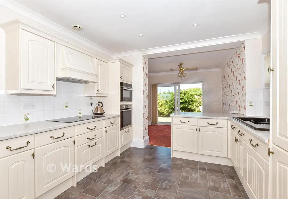 Kitchen - Cross Road, Birchington, Kent - Wards of Kent