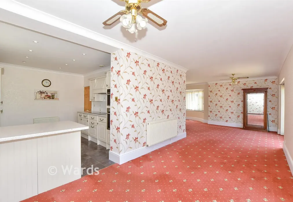 Dining Area - Cross Road, Birchington, Kent - Wards of Kent