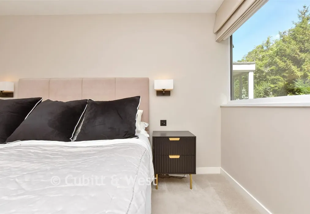 Bedroom 1 - Langley Park Road, Sutton, Surrey - Wards of Kent