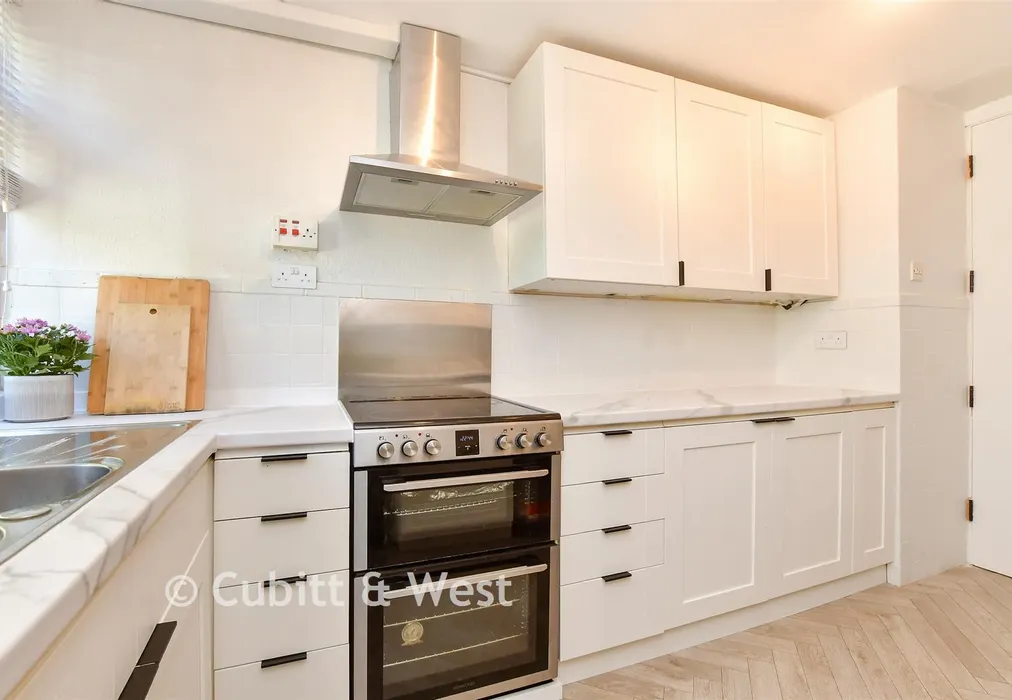 Kitchen - Langley Park Road, Sutton, Surrey - Wards of Kent