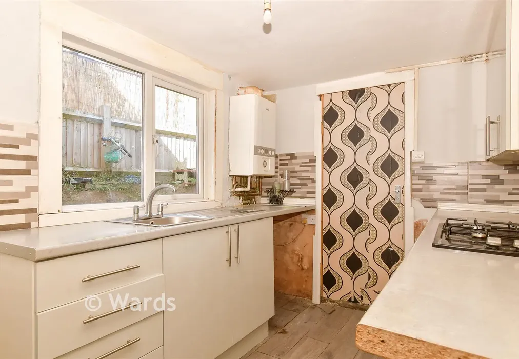 Kitchen - Otway Street, Chatham, Kent - Wards of Kent