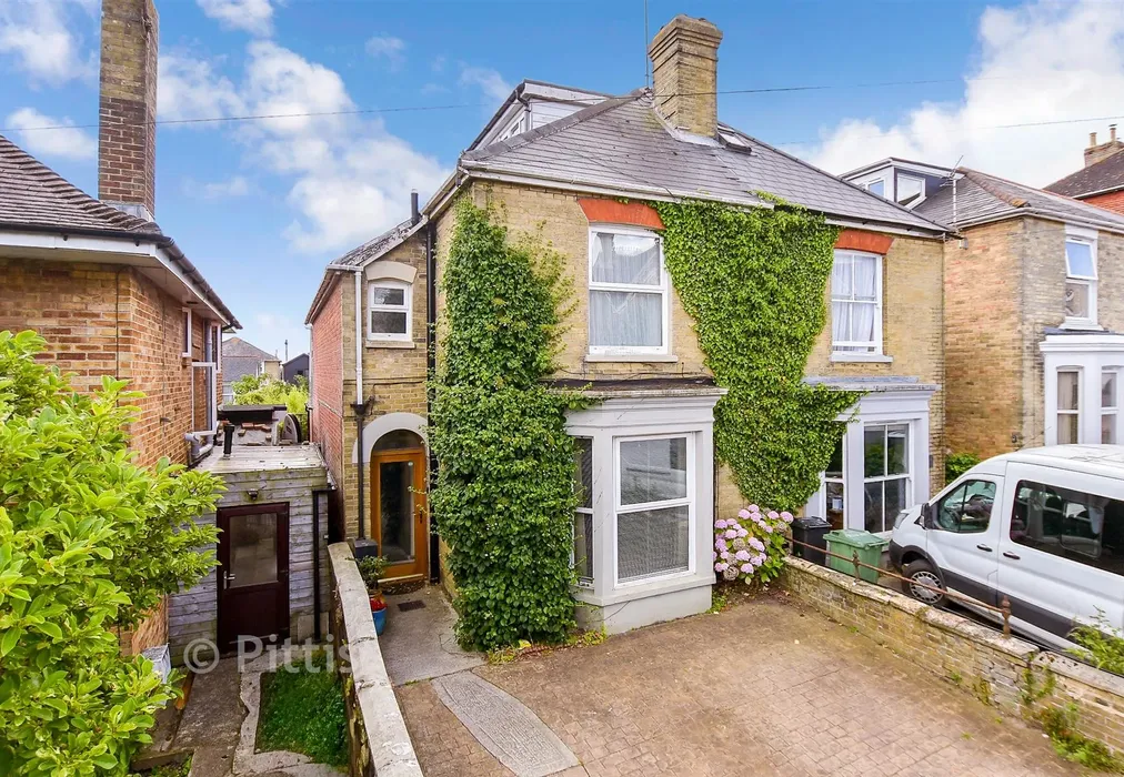 External (Web) - Mill Hill Road, Cowes, Isle of Wight - Wards of Kent