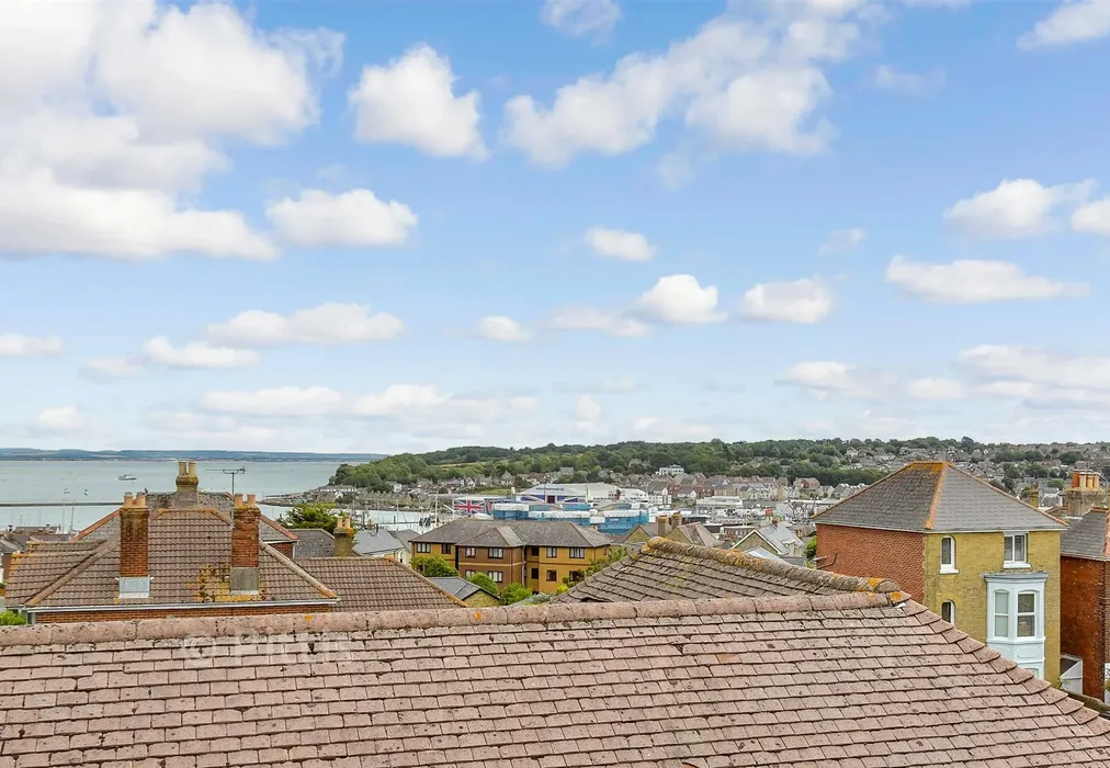 Views To Side - Mill Hill Road, Cowes, Isle of Wight - Wards of Kent