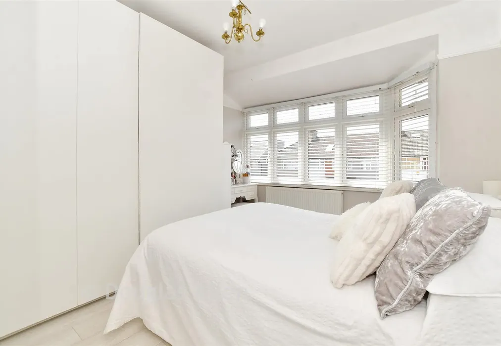 Bedroom 1 - Wansford Road, Woodford Green, Essex - Wards of Kent