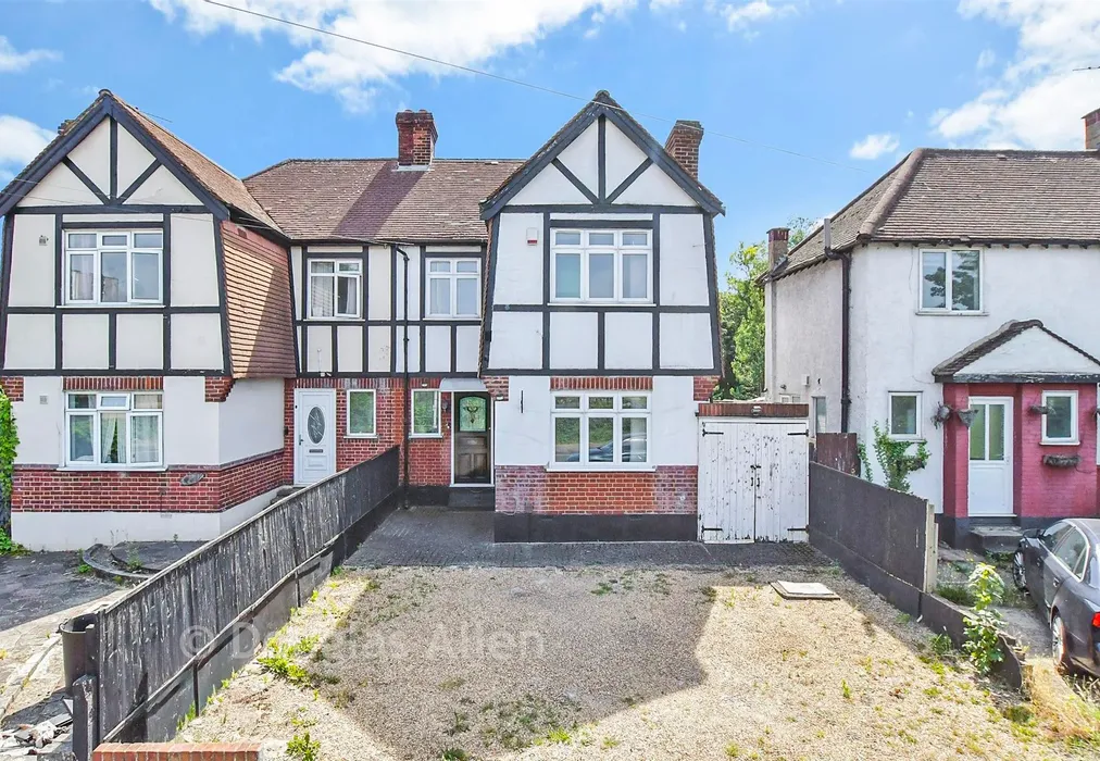 External (Web) - Chigwell Road, Woodford Green, Essex - Wards of Kent