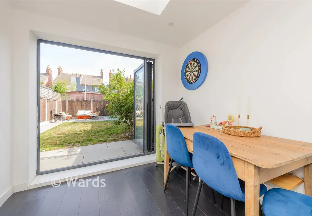 Kitchen - Bartlett Road, Gravesend, Kent - Wards of Kent