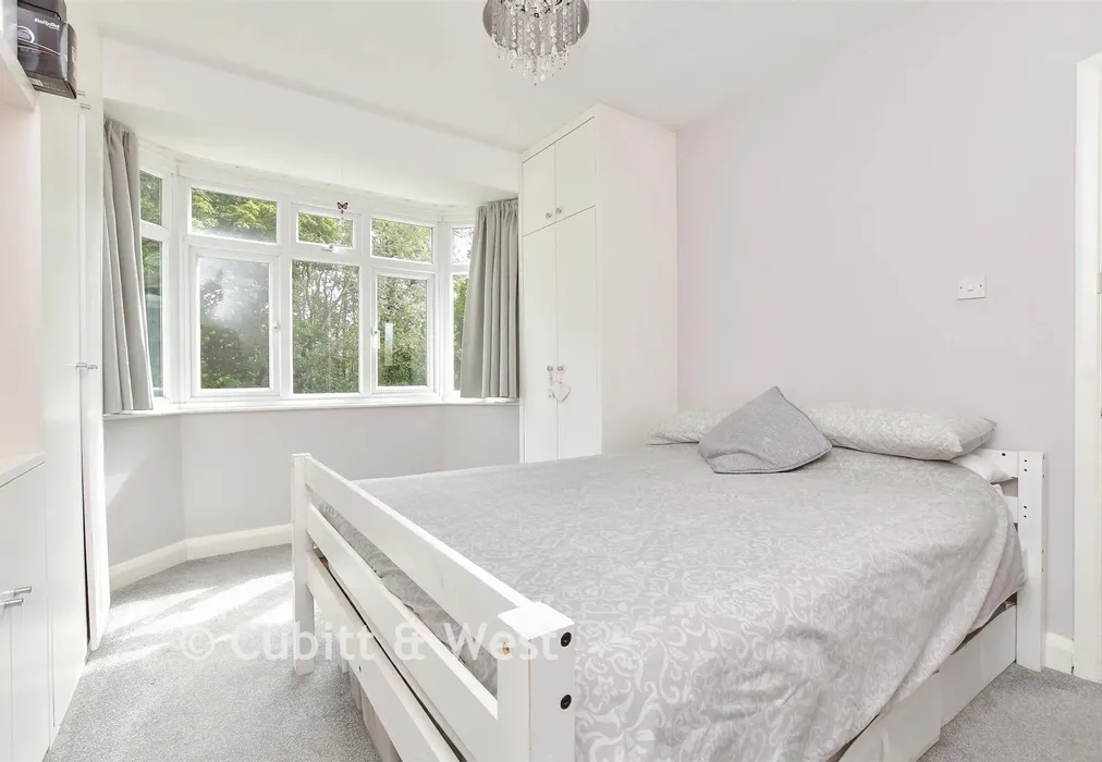 Bedroom 2 - London Road, Wallington, Surrey - Wards of Kent