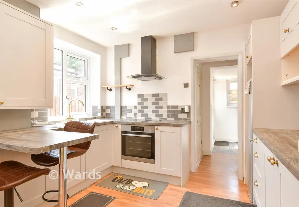Kitchen - Albert Road, Chatham, Kent - Wards of Kent