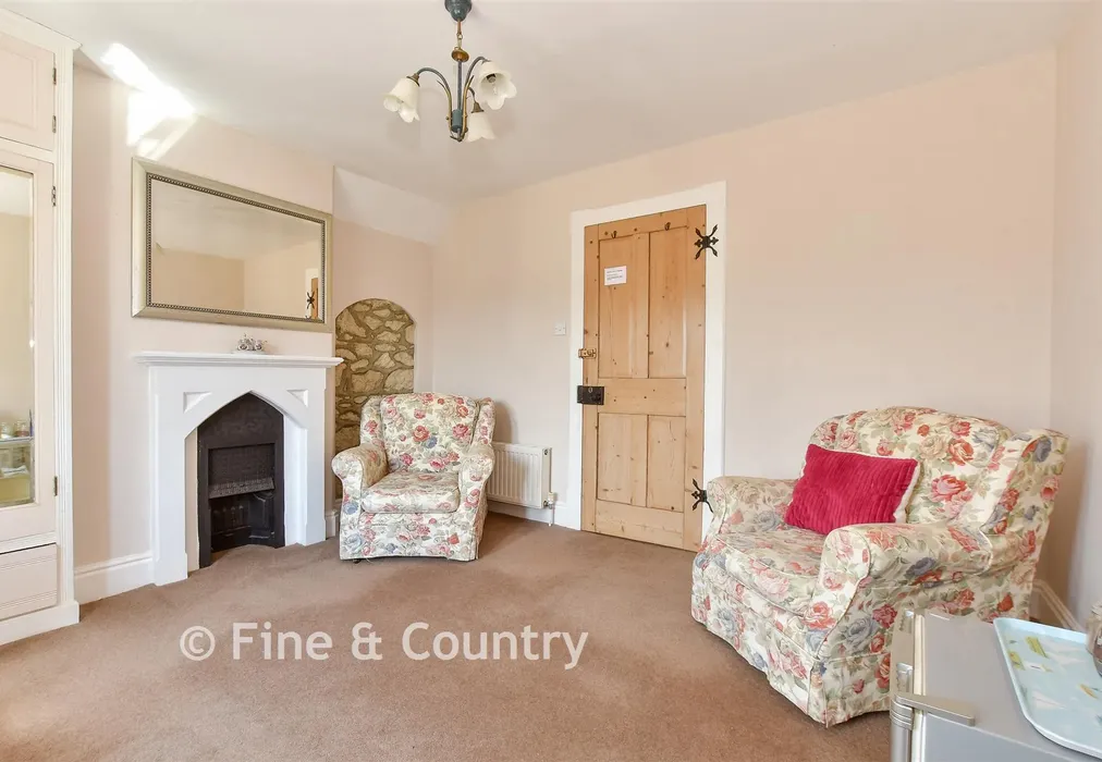 Dressing Room - Camp Road, Freshwater, Isle of Wight - Wards of Kent