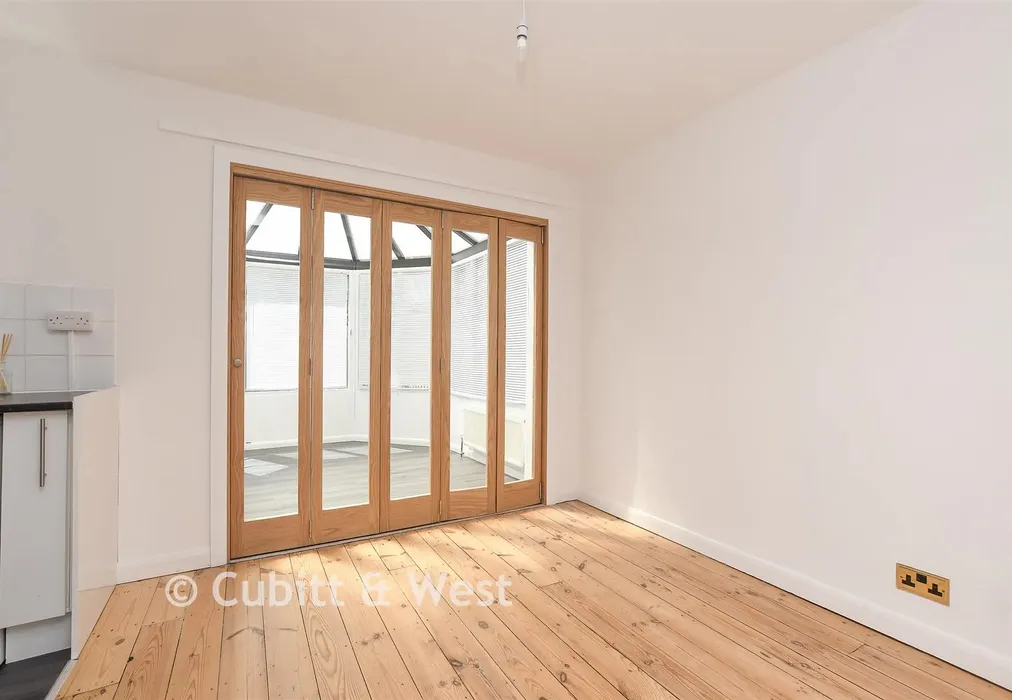 Kitchen/Diner - Reeve Road, Reigate, Surrey - Wards of Kent