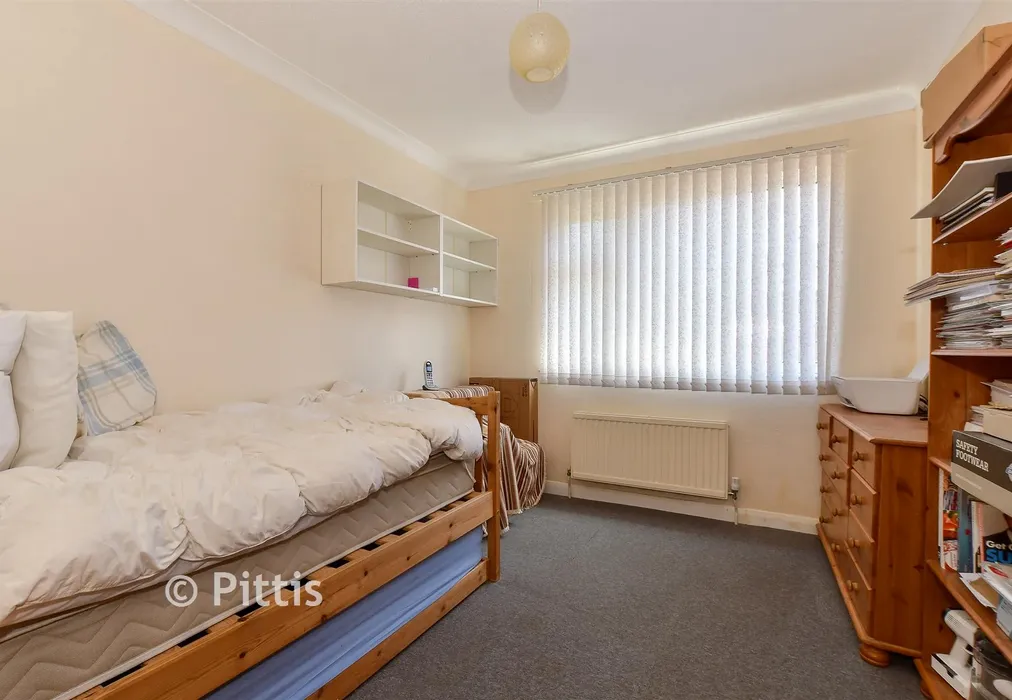 Bedroom 4 - Lowtherville Road, Ventnor, Isle of Wight - Wards of Kent