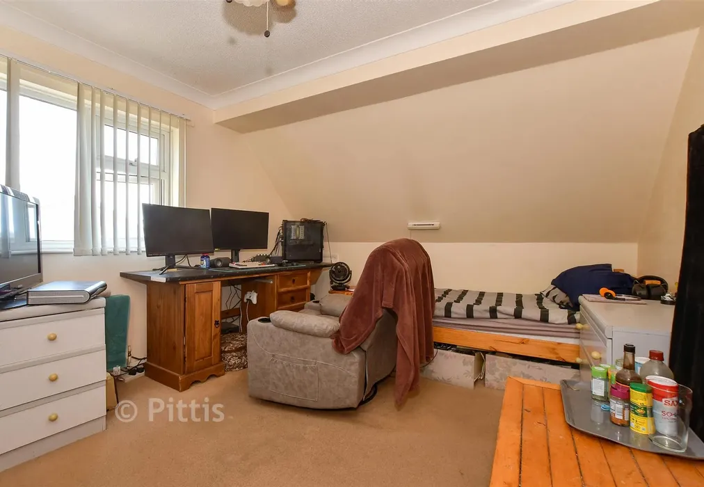 Bedroom 2 - Lowtherville Road, Ventnor, Isle of Wight - Wards of Kent