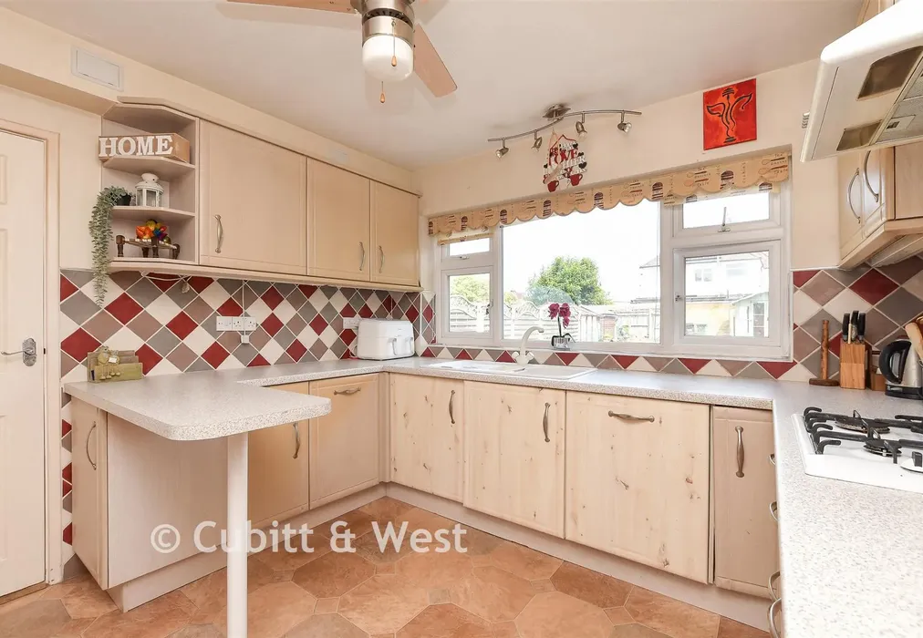 Kitchen - Woodhatch Road, Redhill, Surrey - Wards of Kent